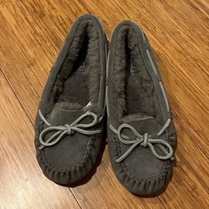 UGG Slippers. Women's size 7